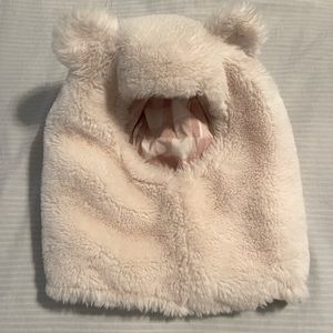 Roots Canada Baby Bear Face cut-out Hat Beanie